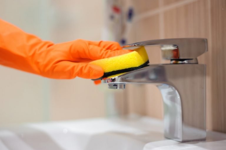 How to Clean Pink Shower Slime So It Never Comes Back Homeowner Answers